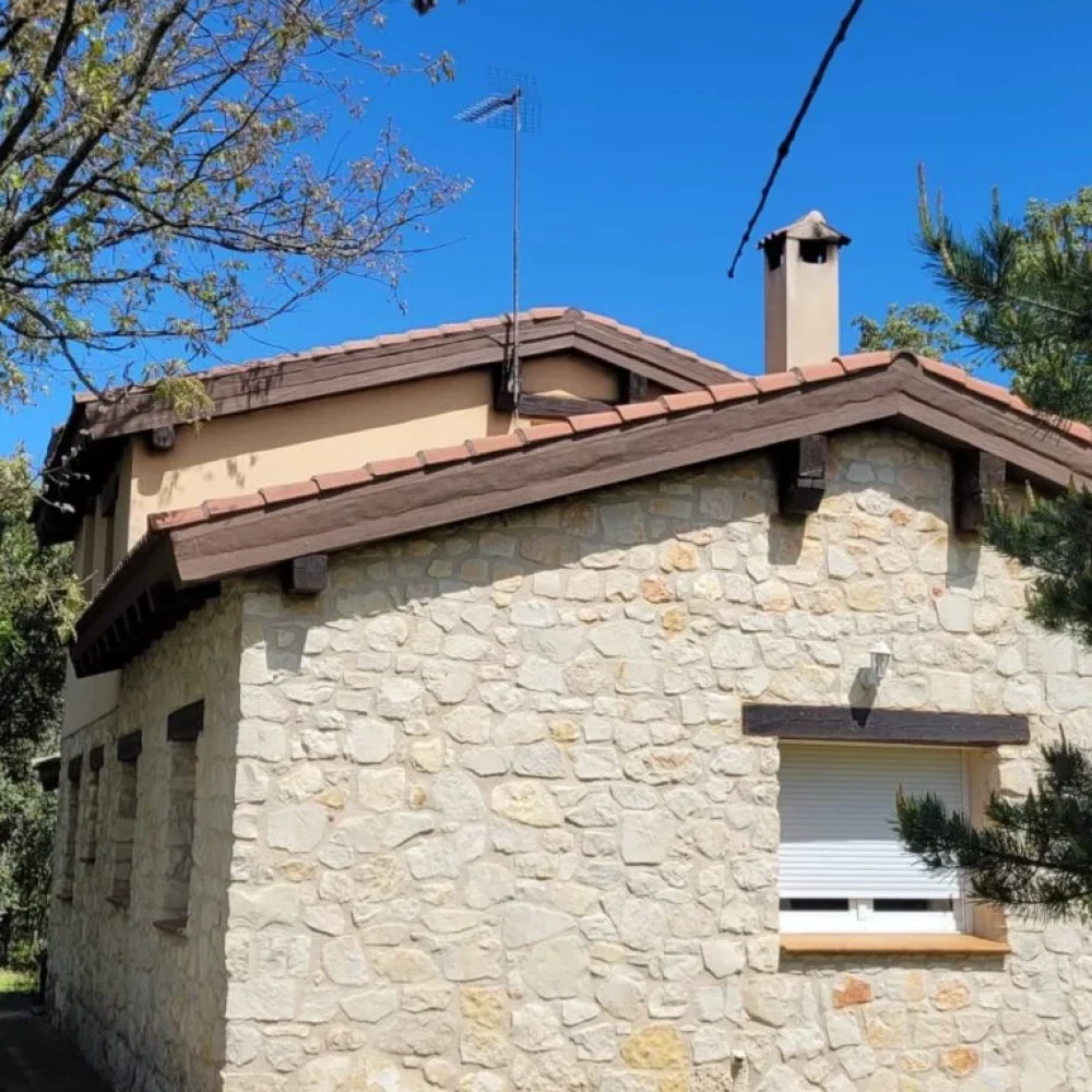 Arreglo de Aleros – Riaza Top Tejados Ourense Arreglo de Aleros, riaza, tejados ourense